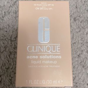Clinique Acne Solutions Liquid makeup